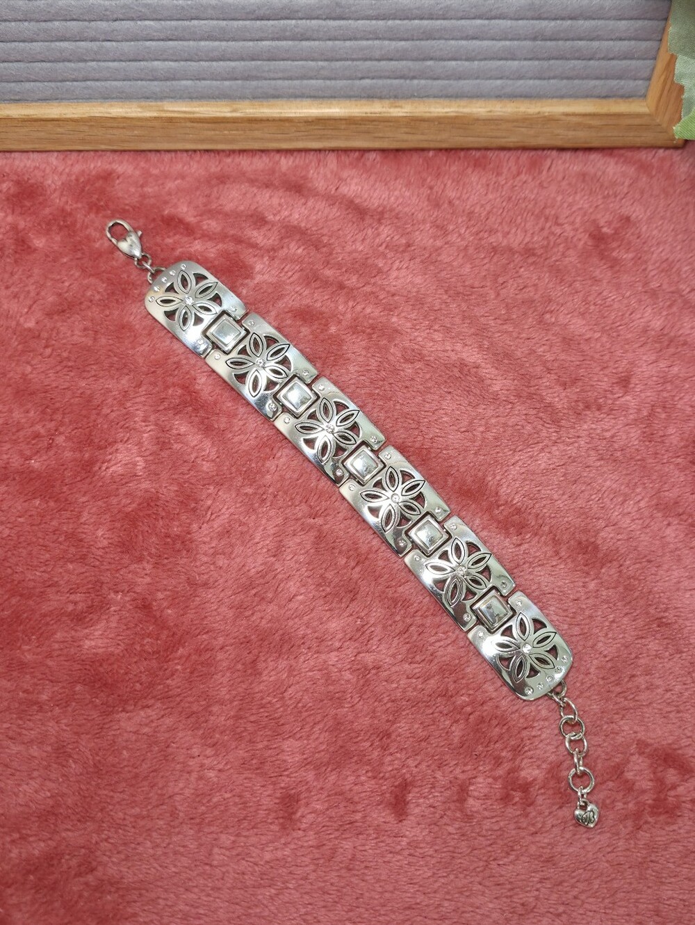 🔹️FINAL SALE🔹️Brighton Floral Cutout Bracelet - Silver Tone
